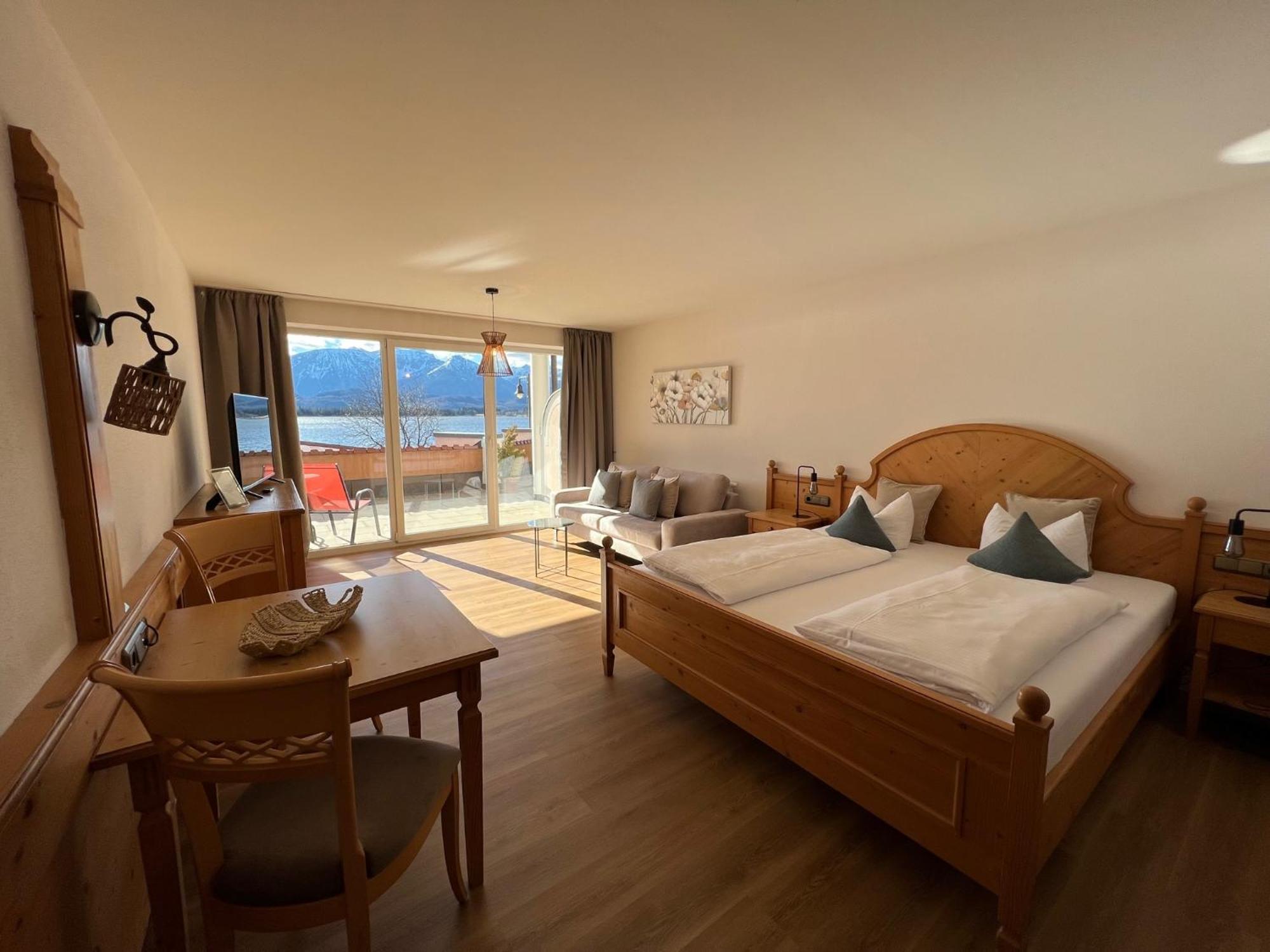 Hotel Fischer Am See Füssen Dış mekan fotoğraf